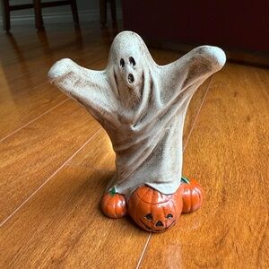 Vintage Ceramic Byron Mold Halloween Ghost 6" With Pumpkins Decor Matte Finish.